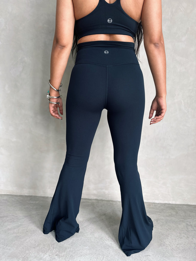 SALOMA the Y2K flare legging